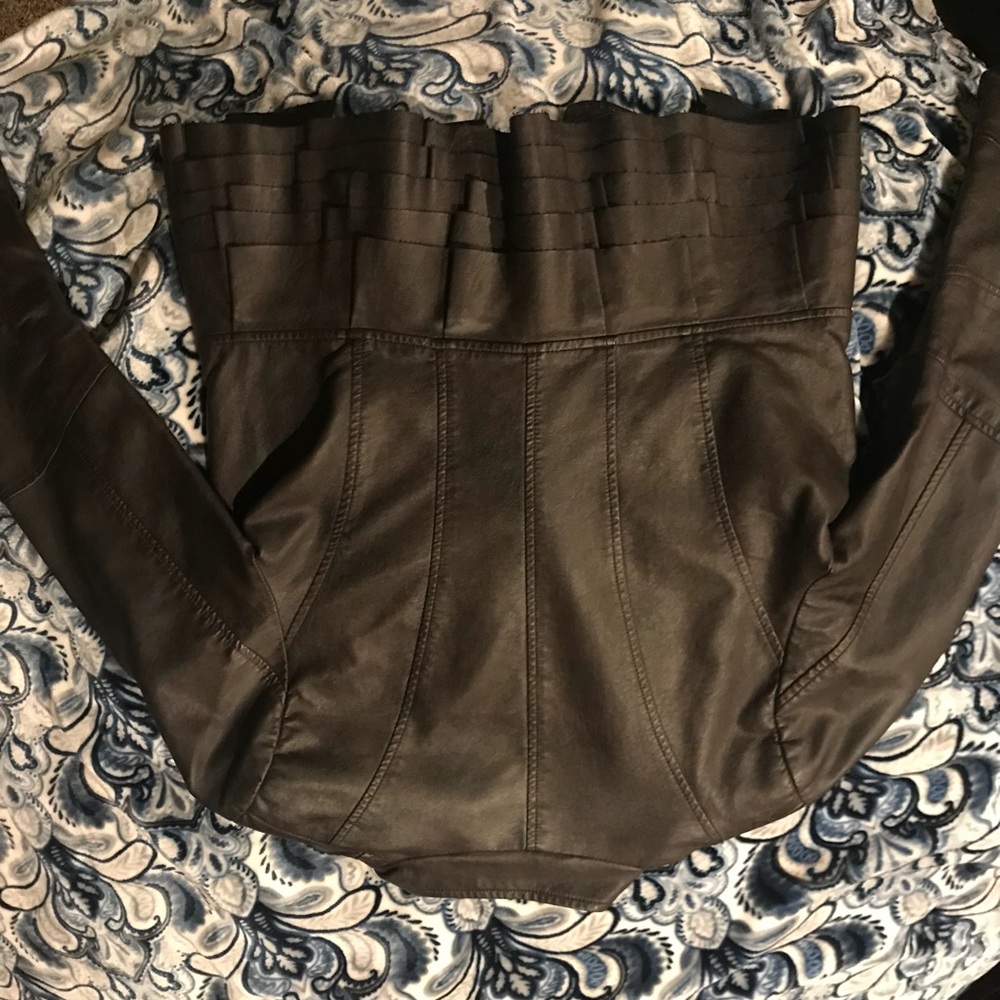 ✨Express Faux Leather Jacket - Picture 7 of 7
